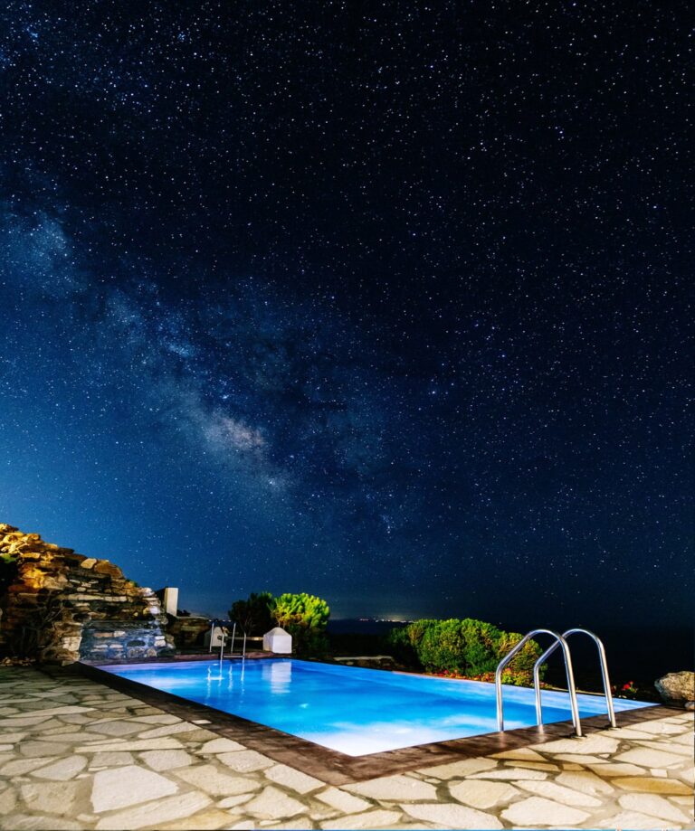 Castria Boutique Studios - Τήνος ✦ -33% ✦ 3 Ημέρες (2 Διανυκτερεύσεις) ✦ 2 άτομα ✦ 2 ✦ 01/09/2026 έως 30/09/2026 ✦ Επιπλέον 1 Διανυκτέρευση ΔΩΡΟ!