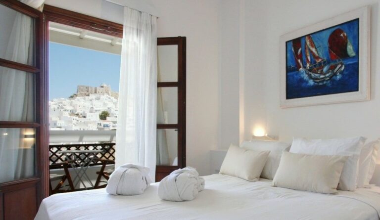 Kallichoron Art Boutique Hotel - Αστυπάλαια Χώρα ✦ 2 Ημέρες (1 Διανυκτέρευση) ✦ 2 άτομα + 1 παιδί έως 3 ετών ✦ 2 ✦ έως 31/10/2026 ✦ Κοντά στο λιμάνι!