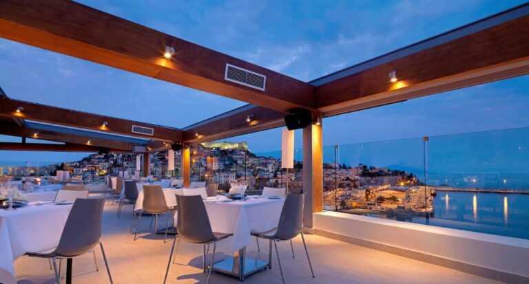 4* Airotel Galaxy - Καβάλα ✦ 2 Ημέρες (1 Διανυκτέρευση) ✦ 2 άτομα + 1 παιδί έως 2 ετών ✦ 2 ✦ έως 02/01/2027 ✦ Σε Κεντρική Τοποθεσία!