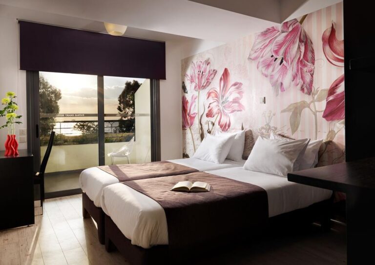 Airotel Patras Smart Hotel - Πάτρα ✦ 2 Ημέρες (1 Διανυκτέρευση) ✦ 2 άτομα + 1 παιδί έως 2 ετών ✦ 2 ✦ έως 31/12/2026 ✦ Κοντά στο κέντρο της πόλης!