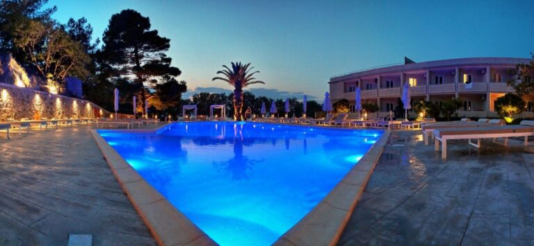 Aquamare Molyvos Hotel - Εφταλού