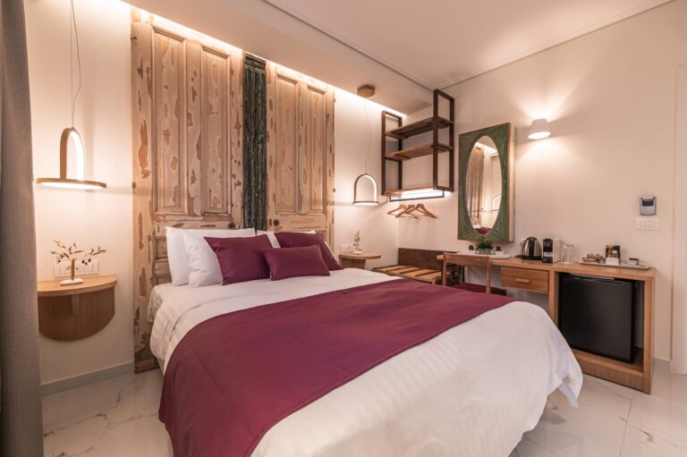 Silo Luxury Rooms - Ναύπλιο ✦ 2 Ημέρες (1 Διανυκτέρευση) ✦ 2 άτομα + 1 παιδί έως 2 ετών ✦ 1 ✦ έως 05/09/2027 ✦ Υπέροχη Τοποθεσία!